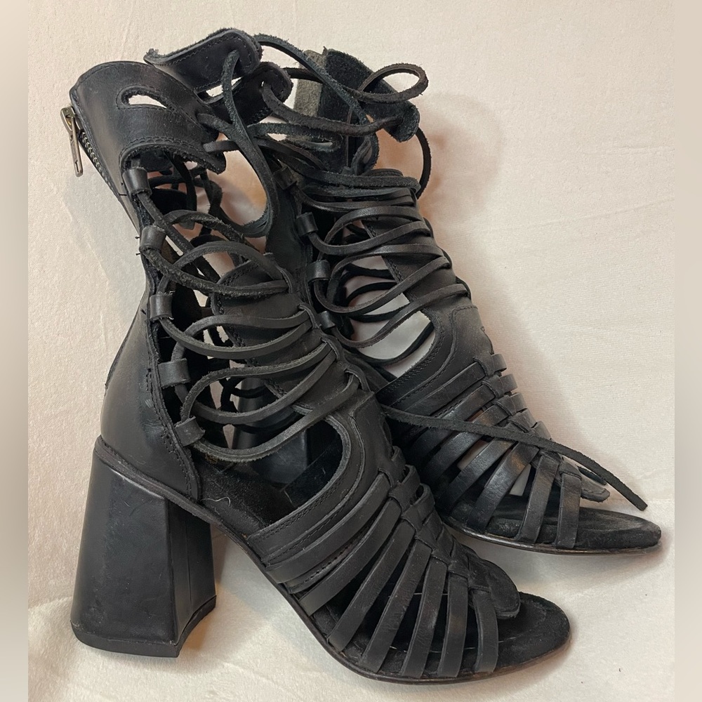 Freebies Tess Lace Up Heels